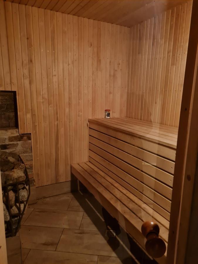 Grundenberga Hotel With Self Check-In Baldone Eksteriør billede
